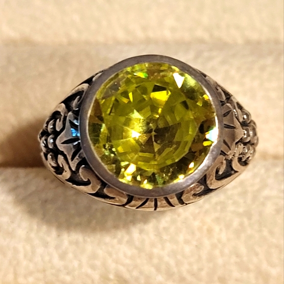 From Arizona Jewelry - Elegant Pariba Topaz Gemstone .935 Sterling Silver Ring Sz. 7